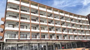 royal ideal beach hotel - Image 4