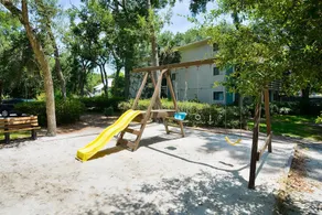 Walk To The Beach! 2br W/ Pool & Spa 2 Bedroom Villa - Image 5