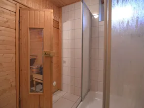 Luxurious Holiday Home in Elsenborn With Sauna - Image 3