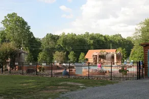 Marlene's Hideaway, 3 Bedrooms, Pool, Hot Tub, Fireplace, WiFi, Sleeps 6 - Image 2