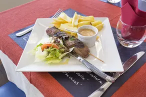 Hôtel Les Gens de Mer Lorient - Image 3