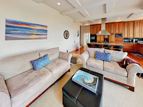 5br Golf Getaway W/ Lake & City View 5 Bedroom Home - Image 4