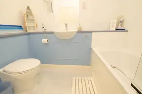 Clifton Court Apt 15 with Indoor Heated Pool - Image 2