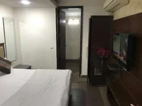 Hotel Metro Plaza - Image 2