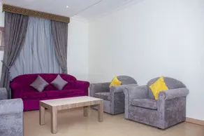 Almakan Hotel 107 - Image 2