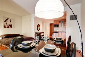 Bleury Furnished Suites by Hometrotting - Image 3