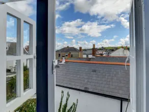 Apple Tree Cottage - Image 3