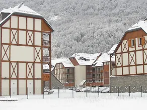 Well-kept Apartment in a Mountain Village With Thermal Baths - Image 4