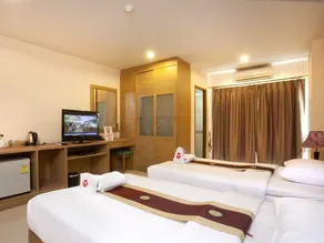 Nida Rooms Stadium Landmark - Image 4