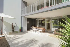 A Deluxe Swim Up - Drift Apartments South - Image 2