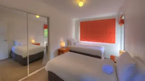 Ocean View Cottages - Image 2