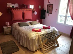 Au Petit Nid De Valaine - Image 2