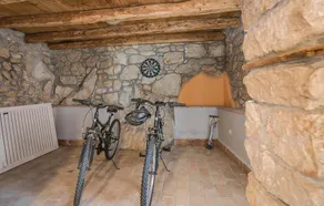 Amazing Home in Drenje With Wifi and 4 Bedrooms - Image 3