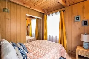 Acorn Cabin 2 Bedroom Home by Redawning - Image 3