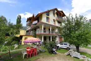 Red Rose Cottage by OYO Rooms - Image 4