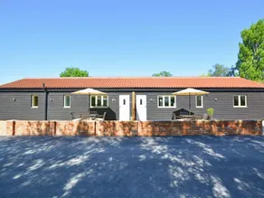 Peaceful Cottage in Reepham With Terrace - Image 5