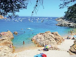 Cozy Holiday Home in Calonge with Private Pool - Image 5