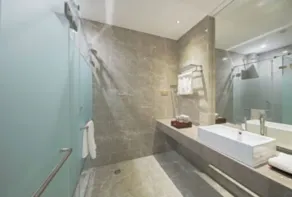 Novotel Shanghai International Tourism Zone North - Image 2