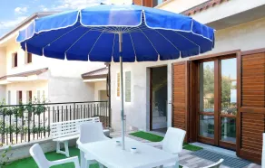 Amazing Home in Soverato With 3 Bedrooms and Wifi - Image 5
