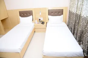 Hotel Simran Inn - Image 4