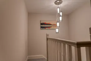 The Larry Mullen Suite-Hiphipstay - Image 3
