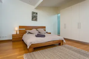 Dolphin Cove - Image 3