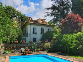 Modern Villa in Subbiano Italy With Swimming Pool - Image 4