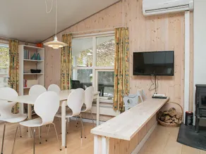 Cozy Holiday Home in Jutland With Sauna - Image 2
