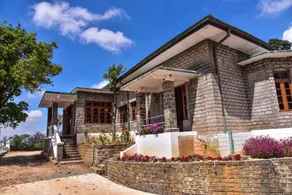 Grand Peak Tea Garden Hotel - Image 5