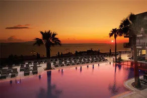 Neopol Hotel Deluxe - Image 3