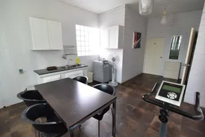 101 Sukhumvit Service Apartment - Image 2