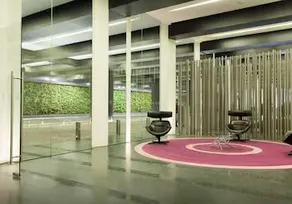 Exclusive Suite with Pool Well Located - Image 5