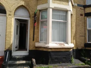 Cambrington International Hostel - Image 1