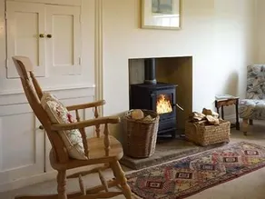 The East Wing Cottage - Image 2