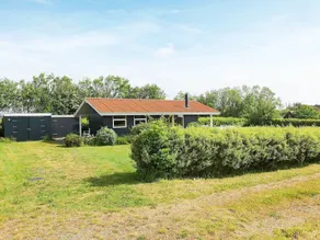 Charming Holiday Home in Vinderup With Terrace - Image 3