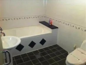 Cebien Hotel - Image 4