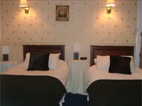 Dunskey Guest House - Image 3