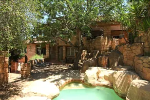 Ikhaya Guest House - Image 5
