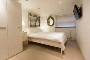 Stylish Apartment Camden - Image 3