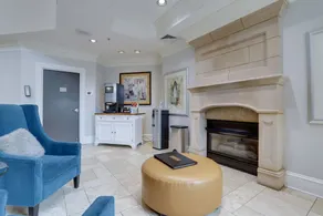 Sensational 1 Bedroom Condo At Ballston place With Gym - Image 3