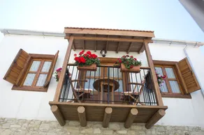 Magdalene's Houses - Image 4