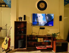 Hometales - Image 3