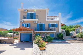 Aggelos Cozy Apartment few min From sea - Image 2