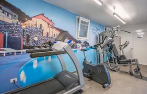 Awesome Home in Magliolo-finale Ligure With 2 Bedrooms and Outdoor Swimming Pool - Image 4