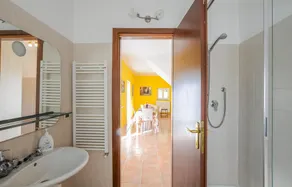 Amazing Home in Framura With Jacuzzi, Wifi and 2 Bedrooms - Image 4