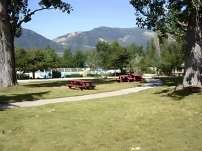 Wolf Creek Village - Image 3