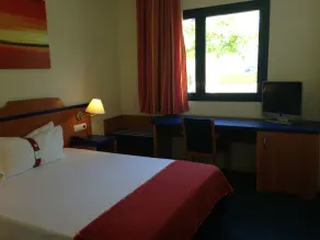 Hotel Onda Castellón - Image 2