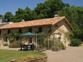 Holiday Home in Pressac with Swimming Pool, Pond, Heating - Image 3