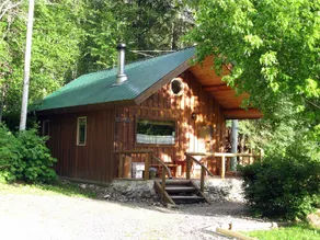Blaeberry Mountain Lodge - Image 3