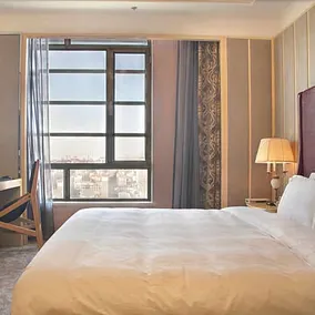 Hohhot Header Hotel - Image 5